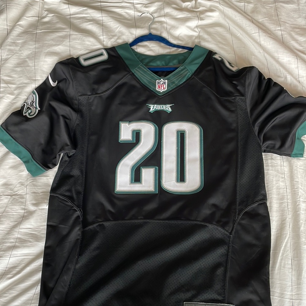 Brian Dawkins black jersey, knitted. Size 52.